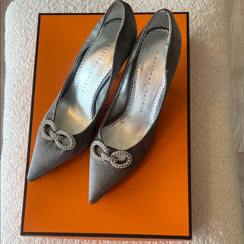 Martinez Valero Silver and Gray Heels